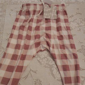 Kate Quinn Pants